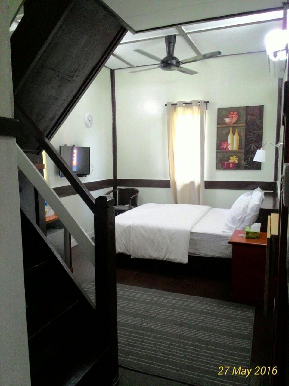 Maena Water Chalets Tumpat Exterior photo